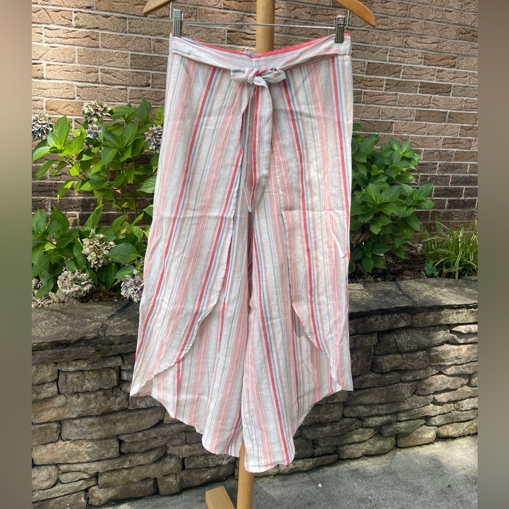Bege By ECI Wide Leg Pants & Jumpsuits women’s size S